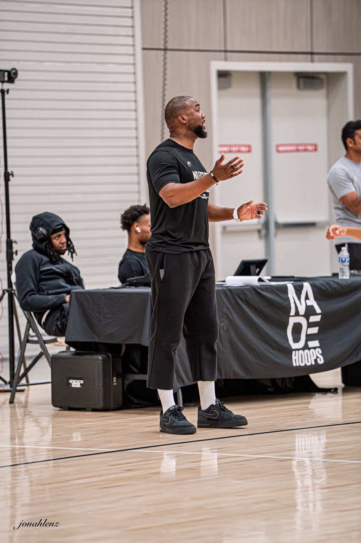 A Just Hoop coach on the MADE Hoops circuit floor